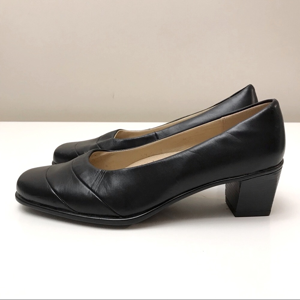 Stepwel Canada size 40 genuine leather shoes